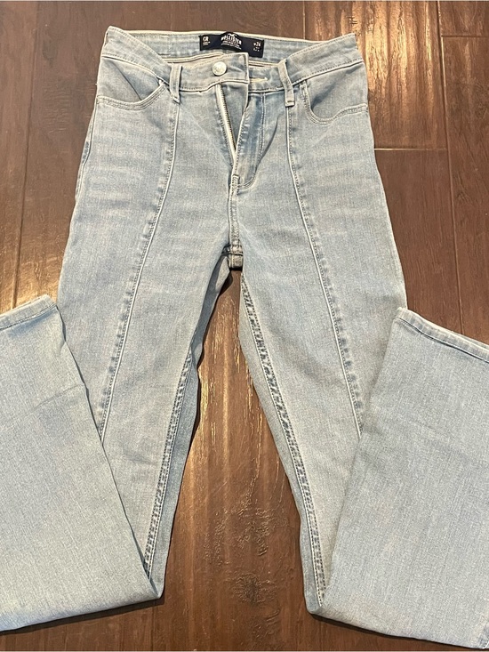 Hollister Denim - Hollister Light Blue Straight Leg Women’s Jeans